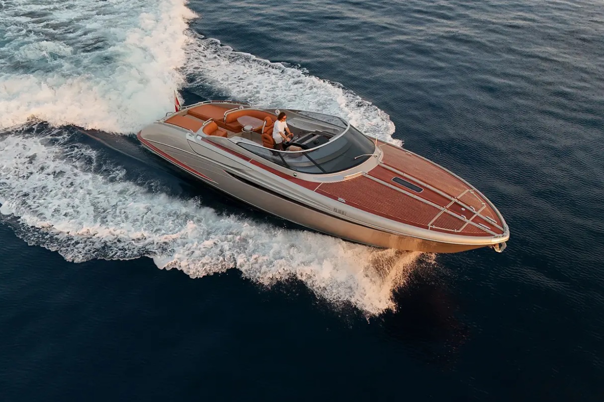 AliceBoat & Yacht, location de bateaux et de yachts entre Monaco à Nice