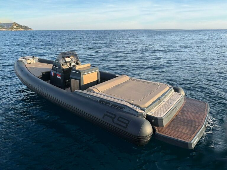 semi-rigide-renier-r9-aliceboat-yacht-location-bateaux-monaco13