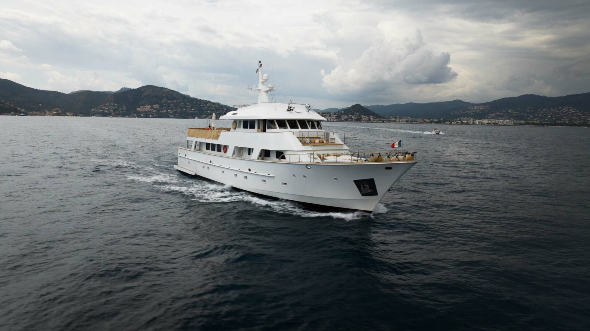 cheoy-lee-115--aliceboat-yacht-location-bateau-monaco-nice02