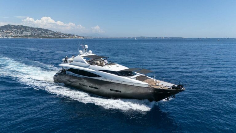 peri-29-aliceboat-yacht-location-bateau-monaco-nice01